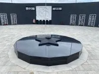 Звезда чугун (518248) производство комплект горелка ГВД 379 10 89 00 ПС вечный огонь ø 1100 мм. монолит - литье  в Кашире